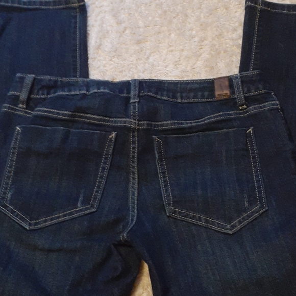 Capris - Picture 2 of 3